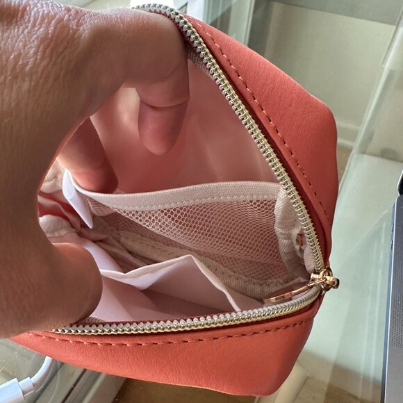 Cute travel make up case new no tags or box - Picture 3 of 6